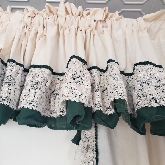SOLD JC Penney Vtg Priscilla Curtain 88W x 64L Valance Cream Green Ruffle - Picture 10 of 16